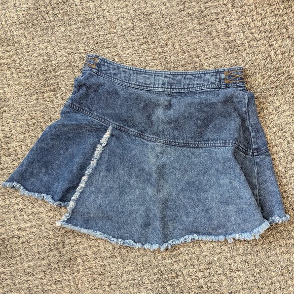 Generation K Asymmetrical Demin Mini Jean Skirt Size 4 - Picture 6 of 10